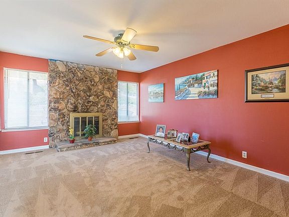 4th image of 17720 Florence Ct