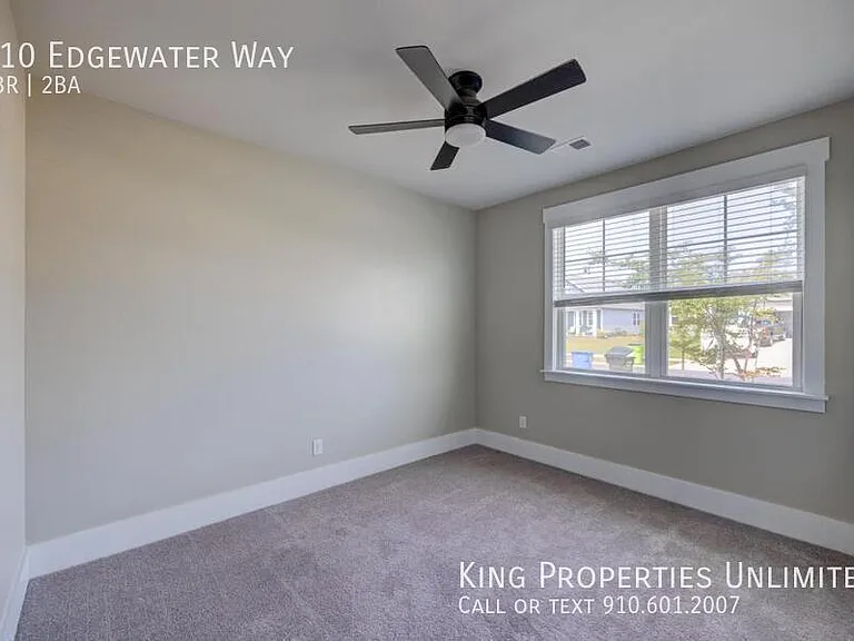 410 Edgewater Way — Photo 13