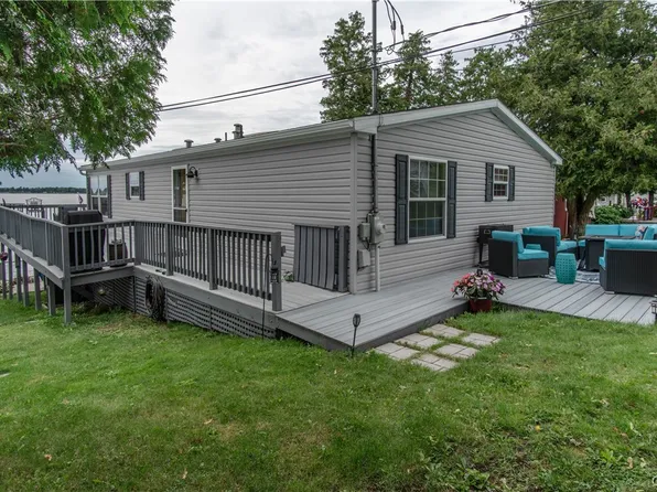 12373 Road 472, Dexter, NY 13634