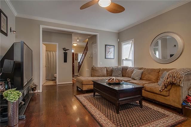 2nd image of 1709 6th Ave N #2