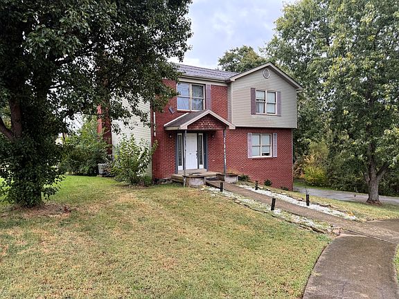 5th image of 207 Rookwood Ct