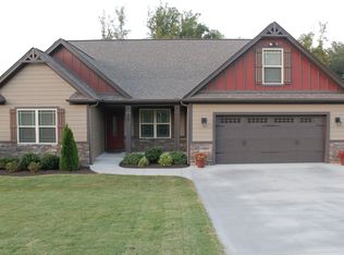 39 Lebanon Ct, Greer, SC 29651