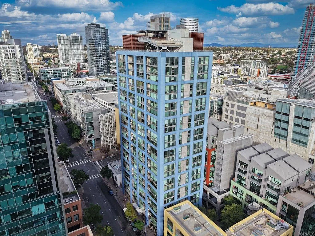 1 bed, 621 sqft, $2,800 — Photo 2