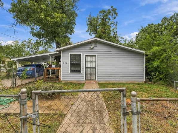 221 S SAN MANUEL ST, San Antonio, TX 78237