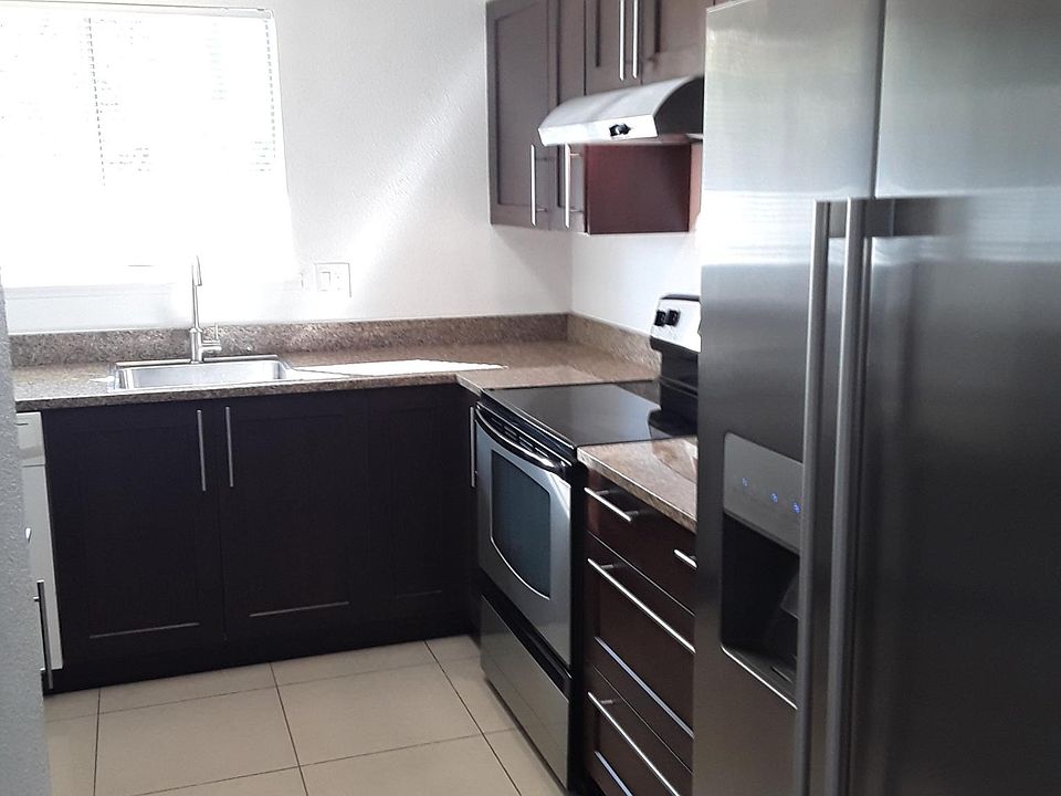 1st image of 1950 Grande Cir APT 50