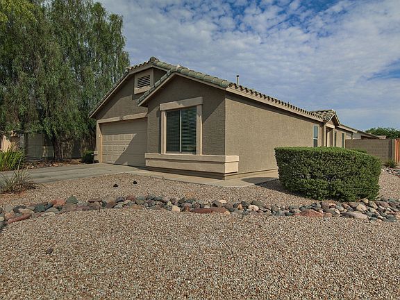 3rd image of 1386 E Estelle Ln