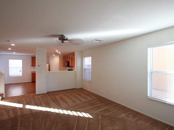 3rd image of 11578 Giles St