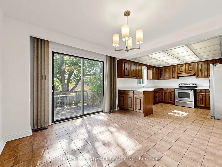 23 Dorian Pl — Photo 11