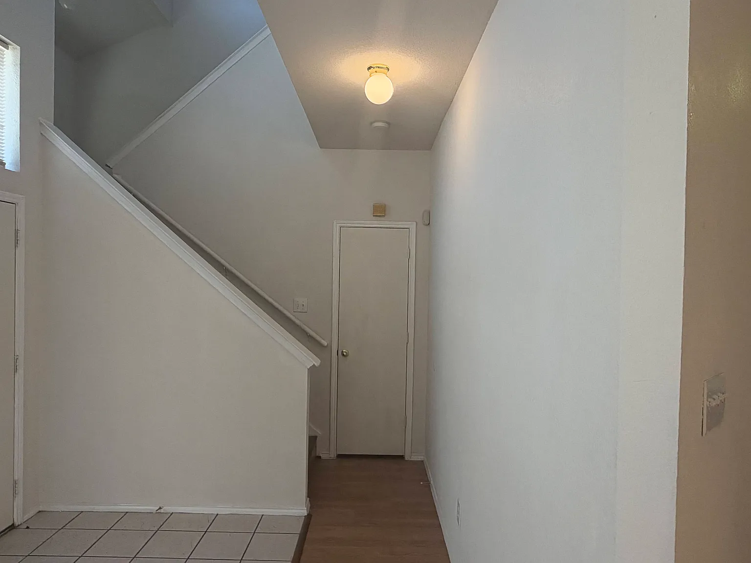3 bed, 1418 sqft, $2,000 — Photo 3