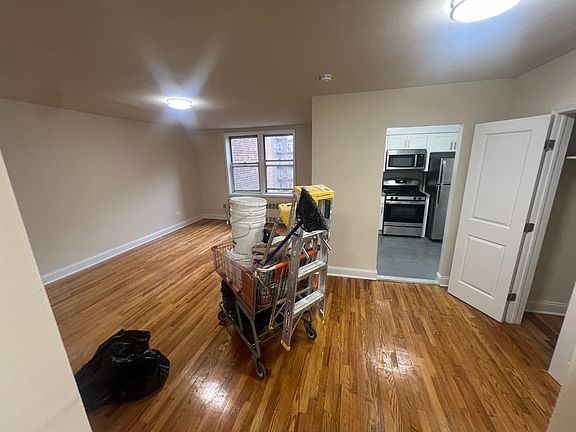 5th image of 14319 41st Ave #3L