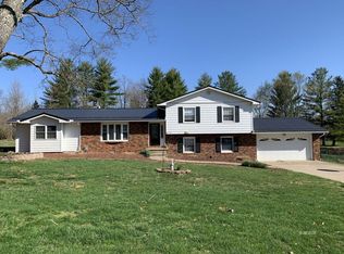143 Nurad Rd, Athens, OH 45701