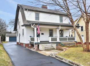 81 E Torrence Rd, Columbus, OH 43214