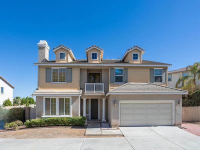 18 Via Palmieki Ct, Lake Elsinore, CA, 92532