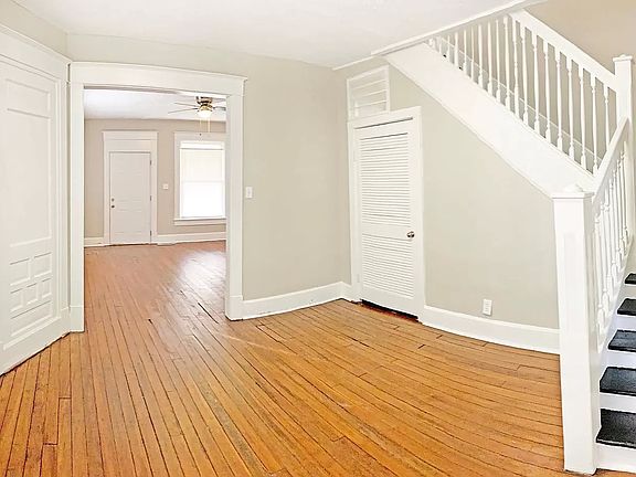 5th image of 325 S Parker Ave