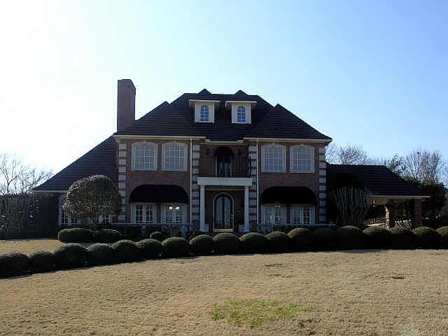 1st image of 4404 Lakeside Ct