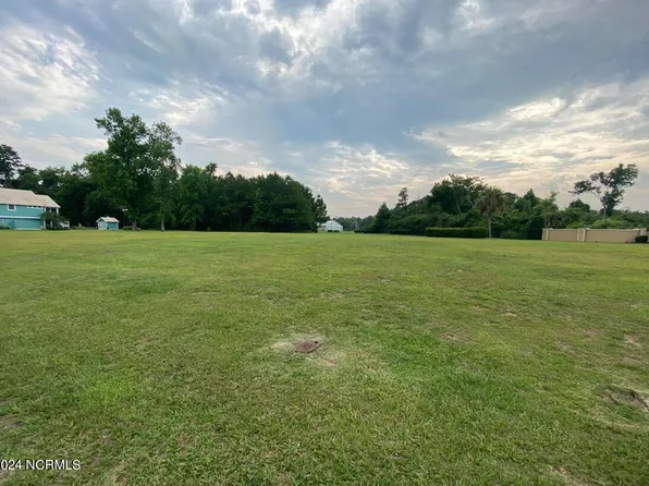 202 Laguna Lane, Jacksonville, NC 28540