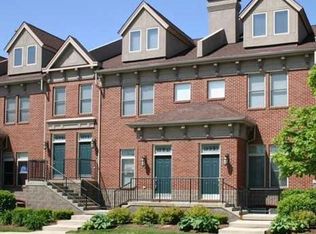 1319 Turner St, Lansing, MI 48906