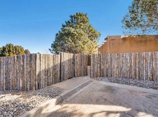 2364 Camino Capitan, Santa Fe, NM 87505