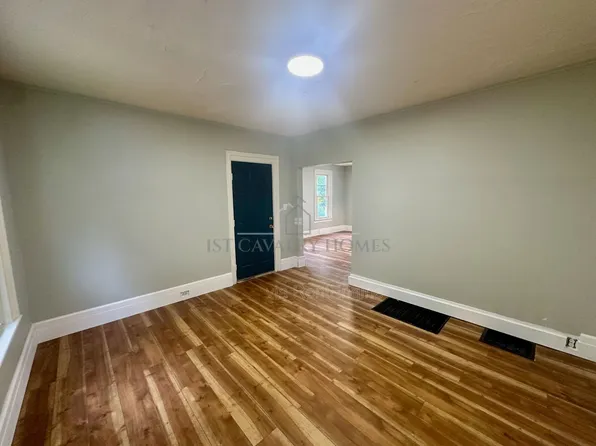 251 Arch St, Akron, OH 44304