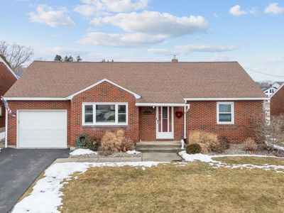 2813 Yale St, Endwell, NY, 13760