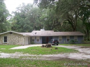 1112 SE Wacahoota Rd, Micanopy, FL 32667