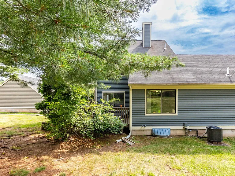 20 Reed Ct — Photo 29