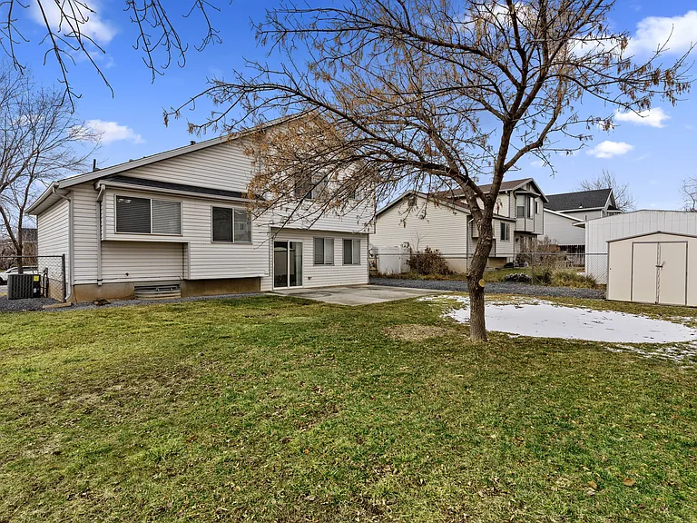 1806 N 350 W — Photo 19