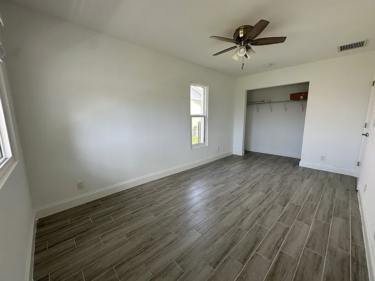 5116 Arbor Glen Cir — Photo 17