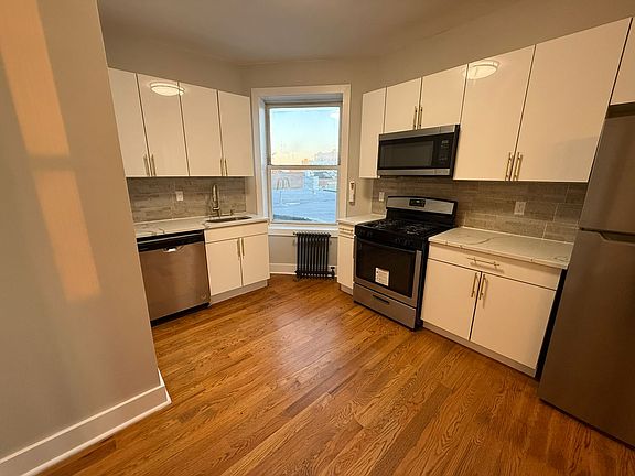 2nd image of 6002 Monroe Pl #14E