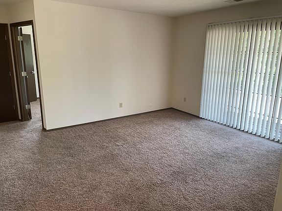 2nd image of 2727 S Sterling Ave APT B