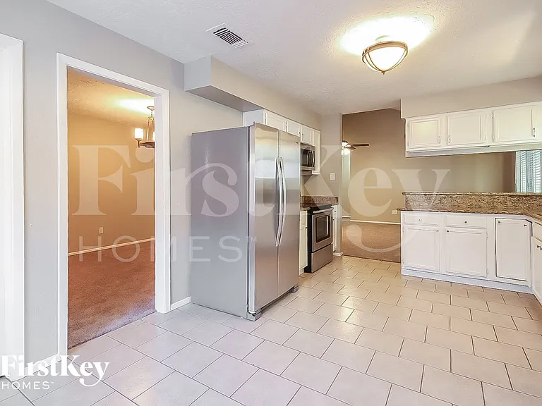 1111 Harpings Way — Photo 8