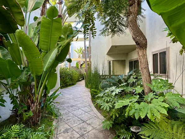 7754 Paseo Del Rey APT 2, Playa Del Rey, CA 90293