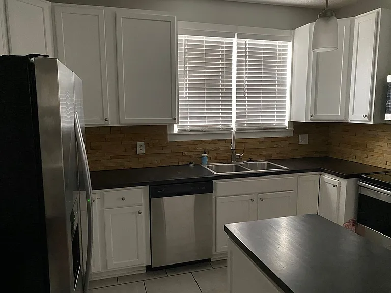 65 Dakota Ave — Photo 11