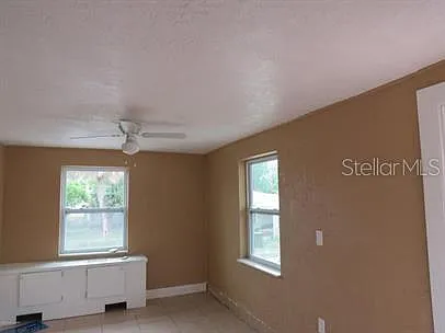 320 Dummitt Ave #B — Photo 4