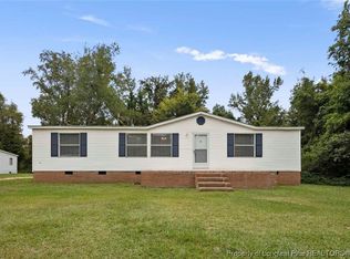 116 Crestbrook Dr, Parkton, NC 28371