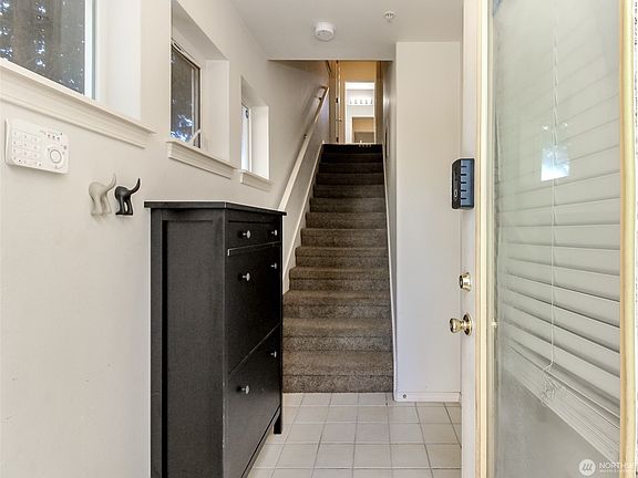 3rd image of 2313 Milton Way #A