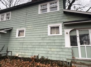 7040 Lake Shore Blvd, Mentor, OH 44060