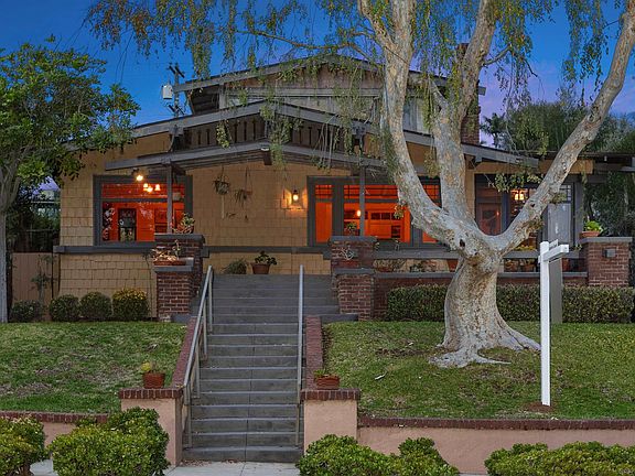 3rd image of 1884 Lyndon Rd