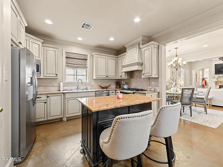 413 Harbor Rd — Photo 14