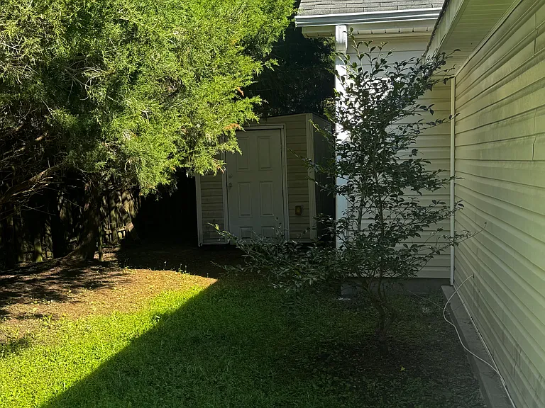 112 Balsa Dr — Photo 29