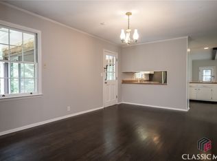 230 Segrest Cir, Athens, GA 30605