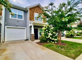 1025 Baldwin Commons Dr, Arden, NC 28704