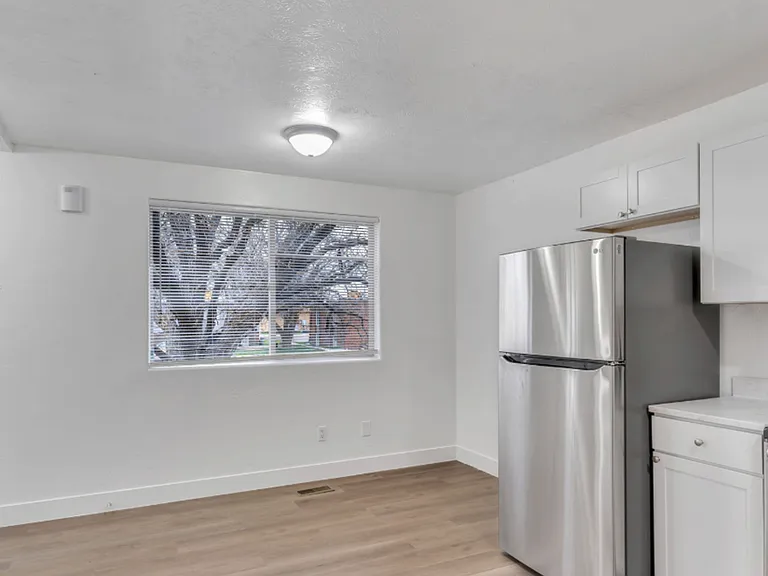 1794 W Shannon Cir #69B-R1 — Photo 12