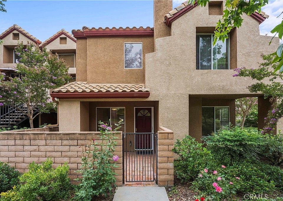 1st image of 22633 Copper Hill Dr Unit 93