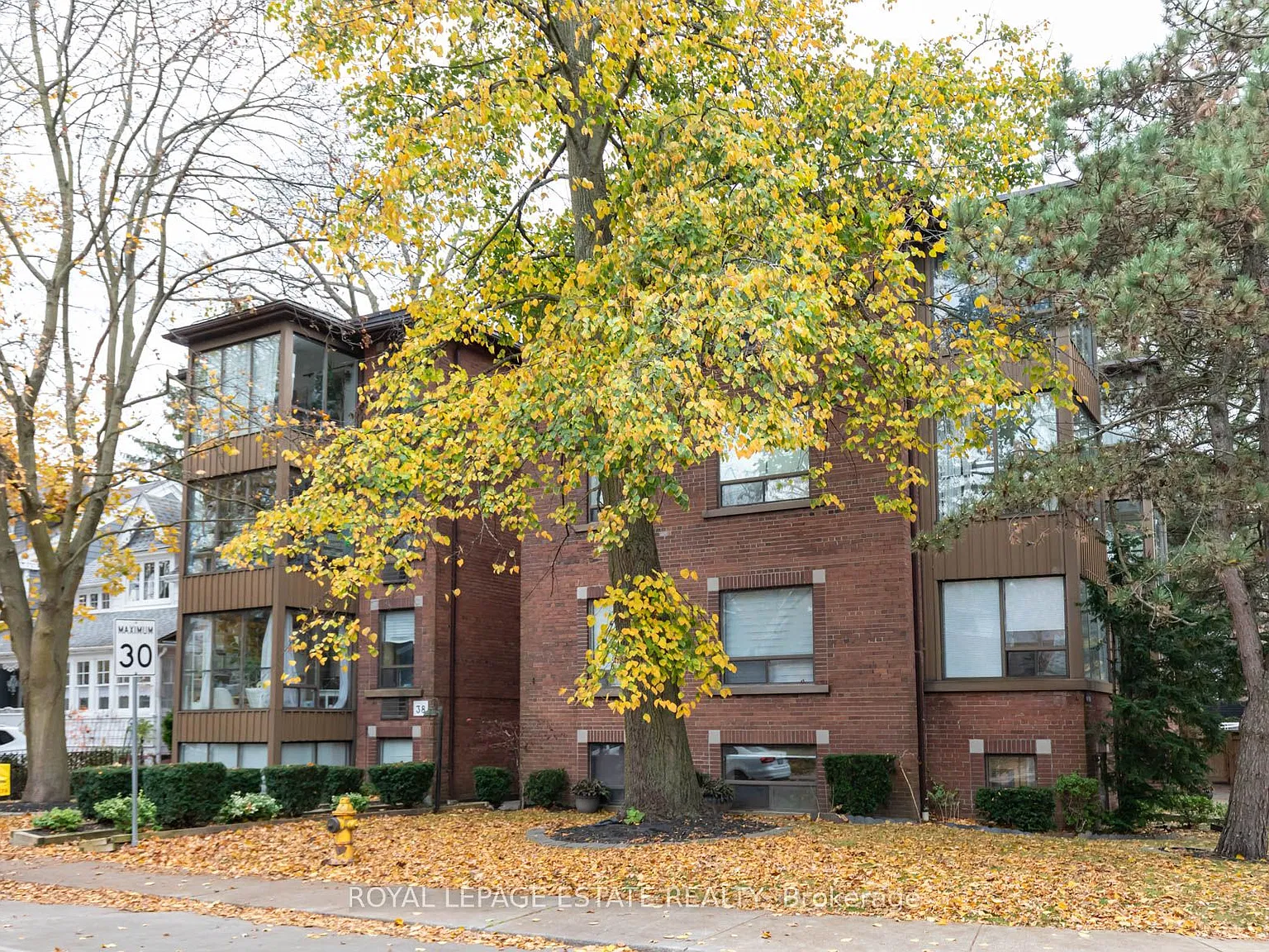 1 bed, $2,350 — Photo 2