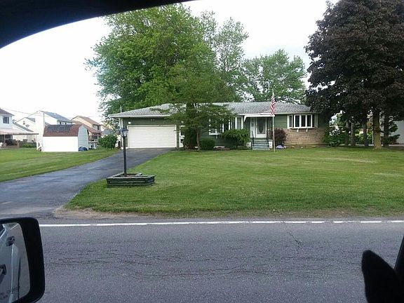 4th image of 510 Lake Ave