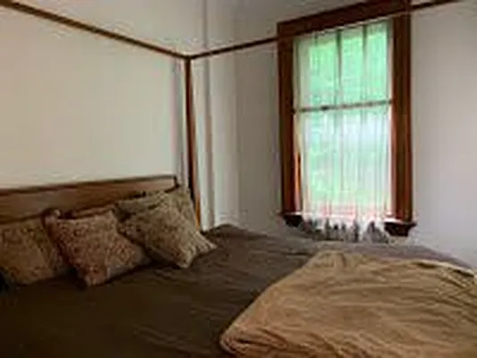 Rented by Owner | media 21