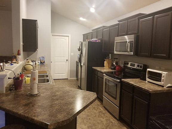 5th image of 9400 Lamar Ave