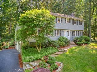42 Gould Rd, Bedford, MA 01730