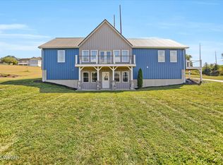 809 Borough Line Rd, Mifflinburg, PA 17844